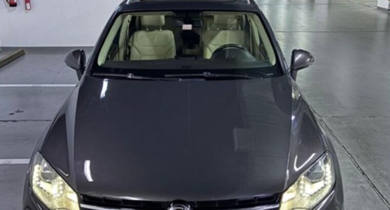 Volkswagen Touareg 2012 Gcc for sale