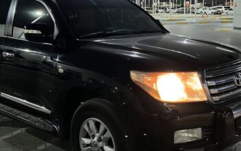 Toyota Land cruiser GXR 2011 Gcc for sale