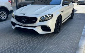 Mercedes E63s AMG 2019 Gcc fully loaded