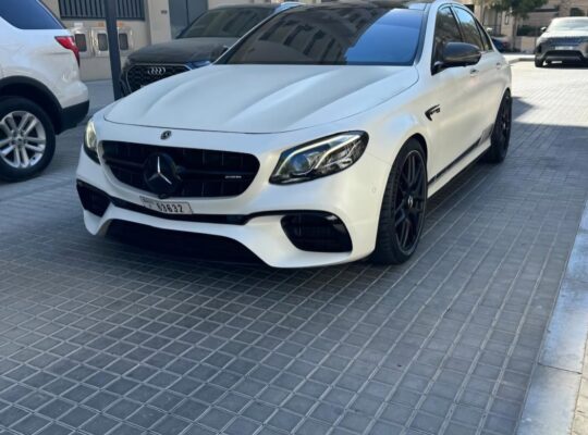 Mercedes E63s AMG 2019 Gcc fully loaded