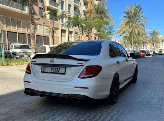 Mercedes E63s AMG 2019 Gcc fully loaded