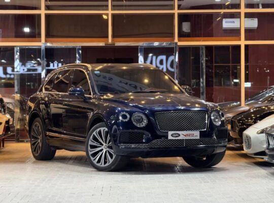 Bentley Bentayga full option 2018 Gcc for sale