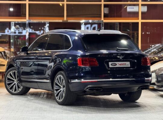 Bentley Bentayga full option 2018 Gcc for sale