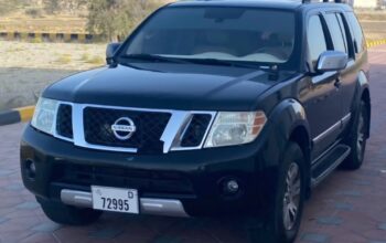 Nissan Pathfinder LE 2012 Full option