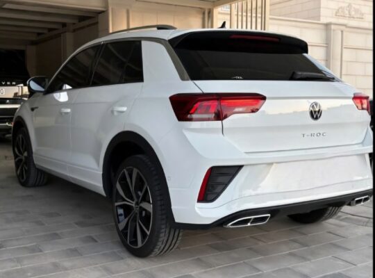 Volkswagen T-Roc R line 2023 Gcc