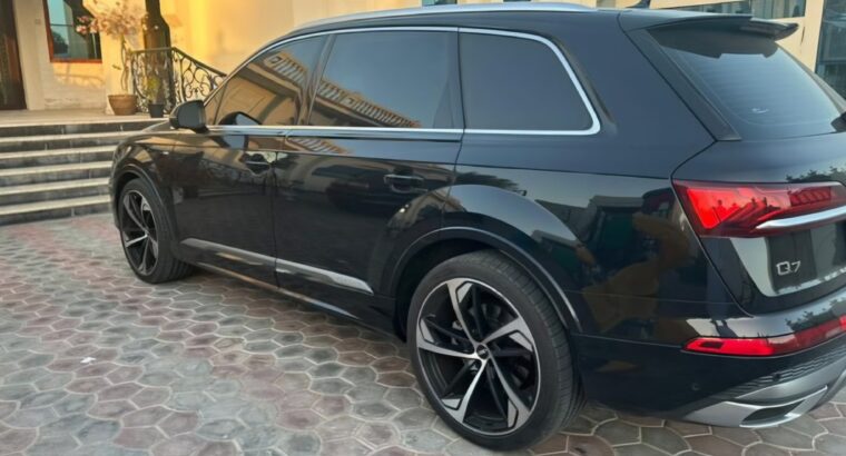 Audi Q7 S line 2020 full option Gcc for sale