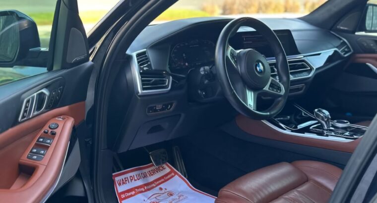 BMW X5 M Power 2022 Gcc fully loaded
