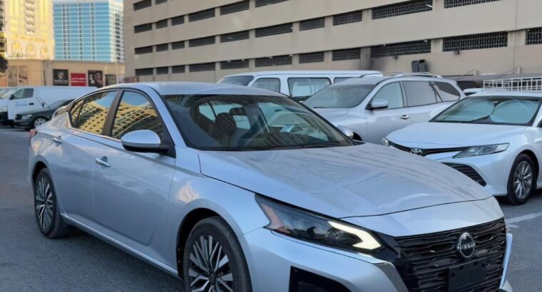 Nissan altima Sv 2023 USA imported