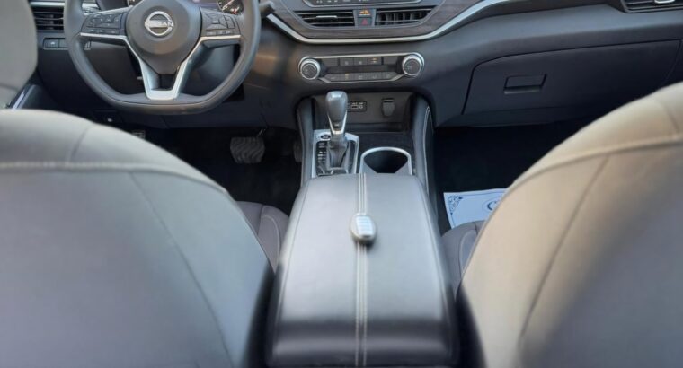 Nissan altima Sv 2023 USA imported