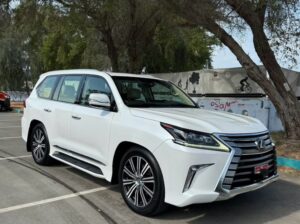 Lexus LX570 2016 Gcc full option for sale