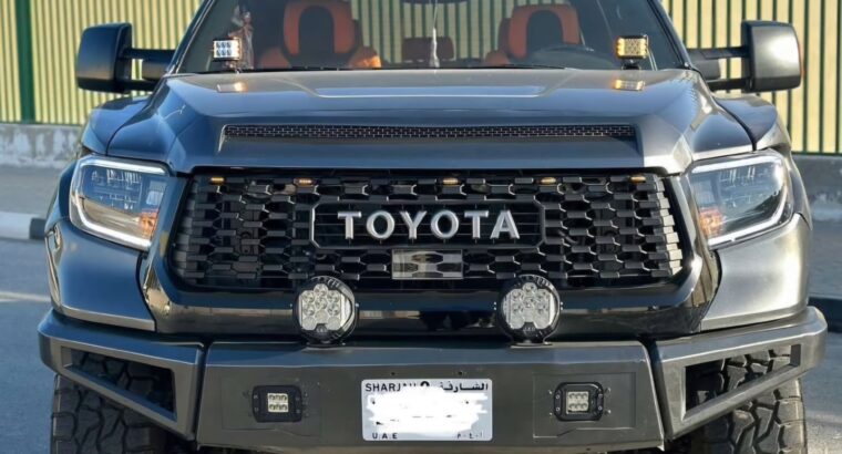 Toyota Tundra sport 5.7L 2017 USA imported