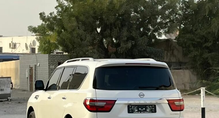 Nissan patrol platinum v6 full option 2023 Gcc