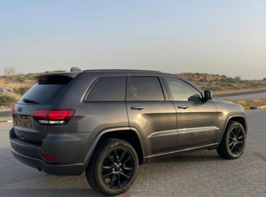 Jeep Grand Cherokee 2018 full option USA imported