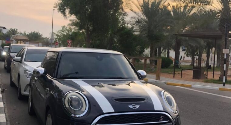 Mini Cooper S JCW coupe 2014 Gcc for sale