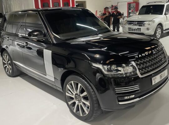 Range Rover vouge HSE 2013 Gcc for sale