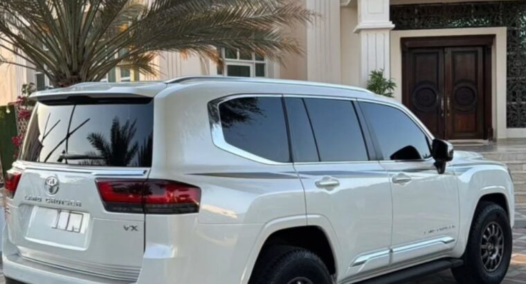 Toyota Land cruiser VX 2024 Gcc for sale