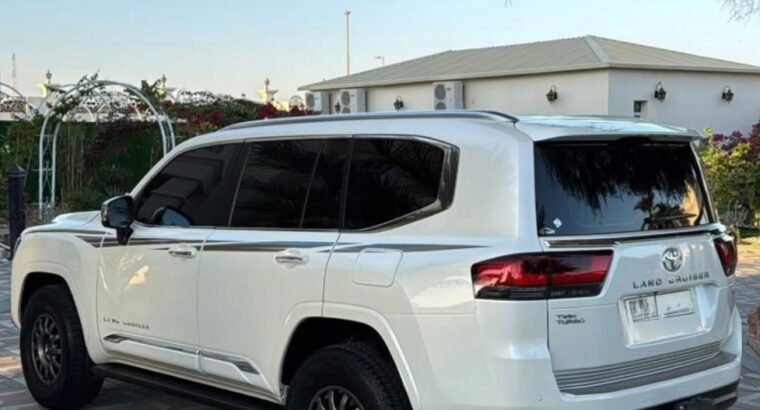 Toyota Land cruiser VX 2024 Gcc for sale