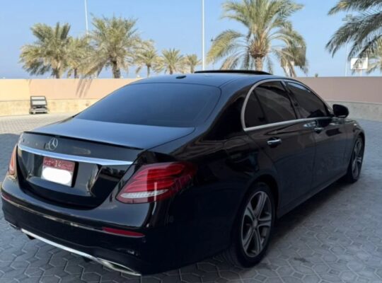 Mercedes E300 full option 2017 USA imported