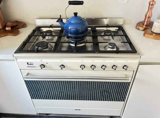 Smeg Gas Electric Oven For Sale