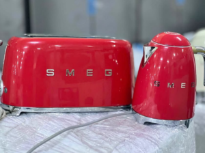 Smeg kettle and toaster for sale