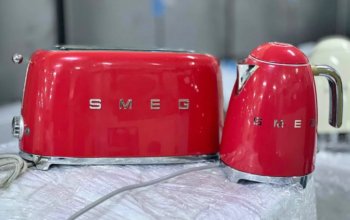 Smeg kettle and toaster for sale