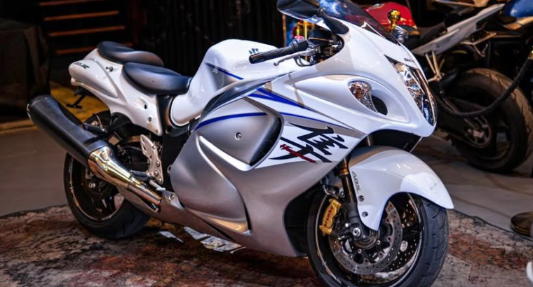 Suzuki hayabusa 2015 imported In good condition fo