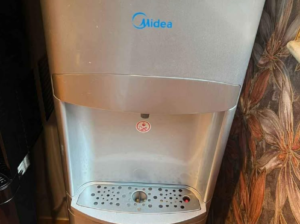 Midea Water despenser bottom loading For Sale