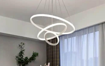 Chandelier 3coler light white body for sale