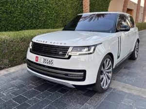 Range Rover Vouge 2023 Gcc full option HSE for sal