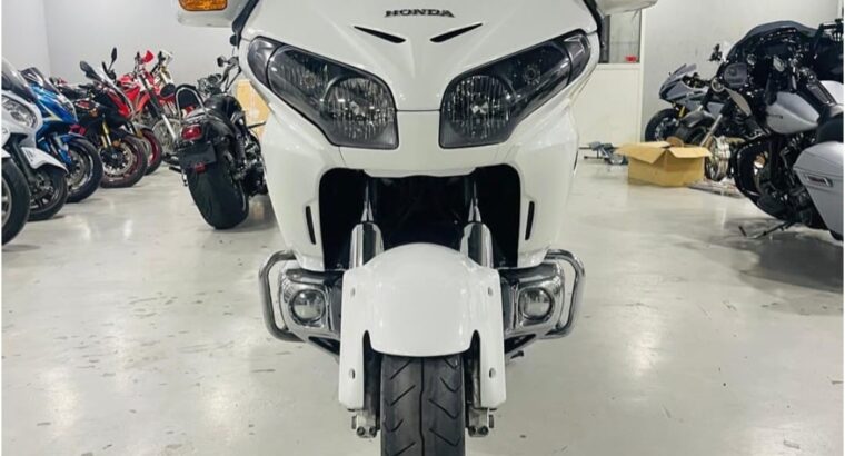 Honda gl 1800 Level 3 – ABS 2014 Imported For Sale