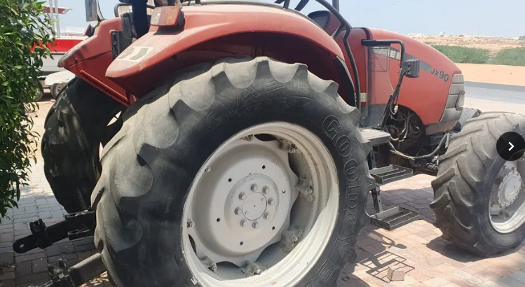 جرارات زراعيه للبيع عدد 2