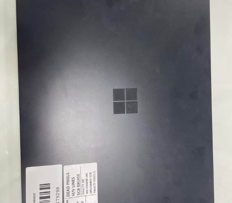 Microsoft surface laptop 3 generation 10 core. i7