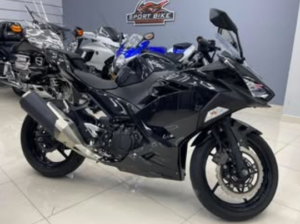 Kawasaki Ninja 400 2018 In perfect condition for