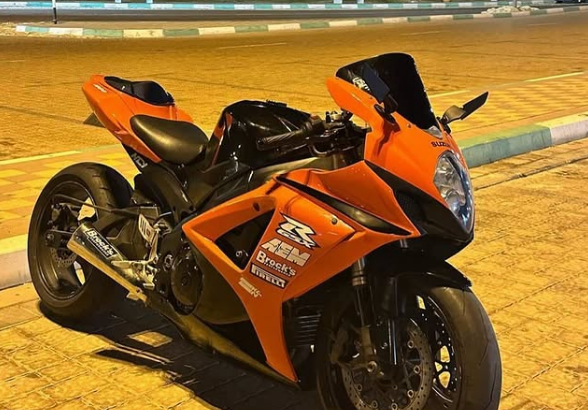 Suzuki Hayabusa 1000, 2008 Gcc in good condition f