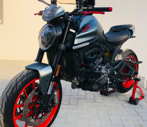 Ducati Monster 937, 2022 in perfect condition for