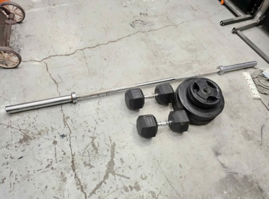 Dumbles and weight plates for sale