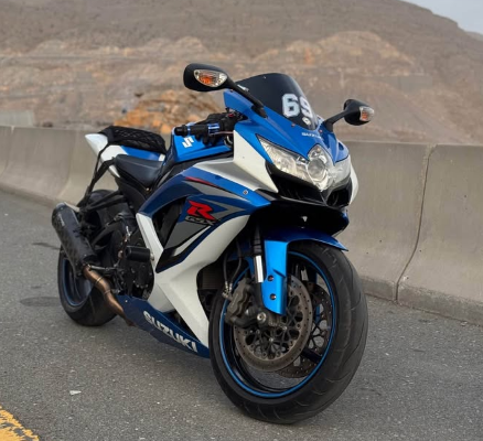 Suzuki Gsx R 750cc 2009 Gcc in good condition for