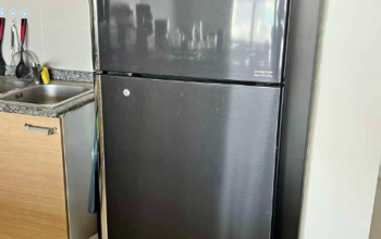 Hitachi Refrigerator Excellent Condition For Sale