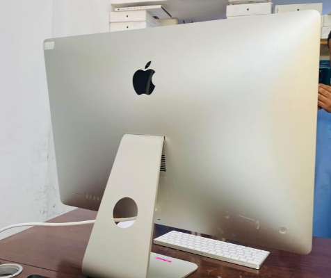 Imac 2015 5k 27 Inch 6 Core For Sale