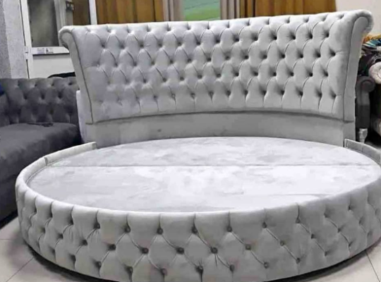 King Size Round Bed With Headboard For Sale