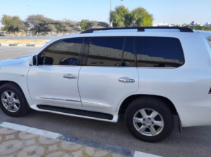 LEXUS LX570 GCC 2009 in excellent condition for sa