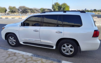 LEXUS LX570 GCC 2009 in excellent condition for sa