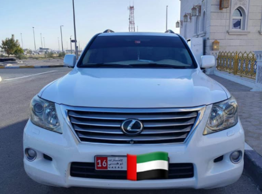 LEXUS LX570 GCC 2009 in excellent condition for sa