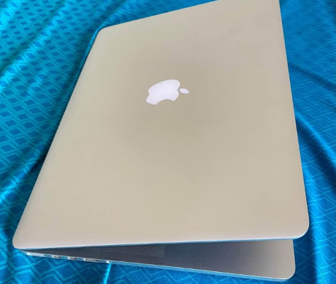 Mac Book Pro 2015 (15 Inch ) Core I7 For Sale