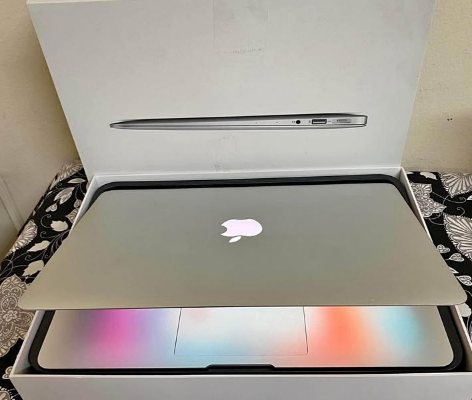 MacBook Air 2017 Core I5 For Sale