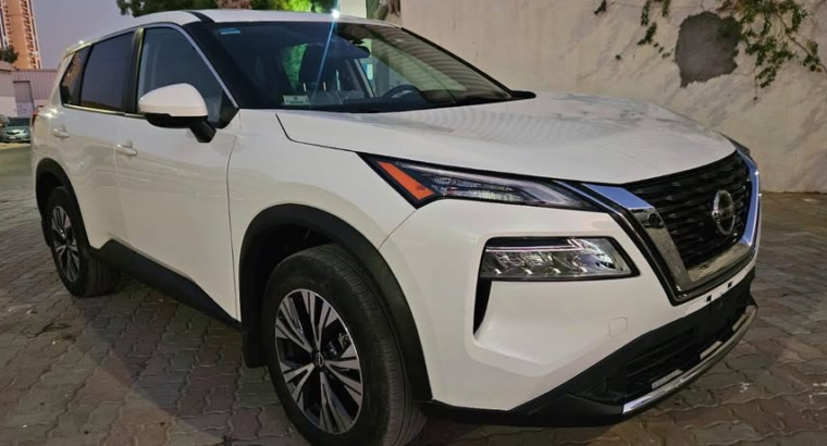 Nissan rogue 2022 in perfect condition for sale