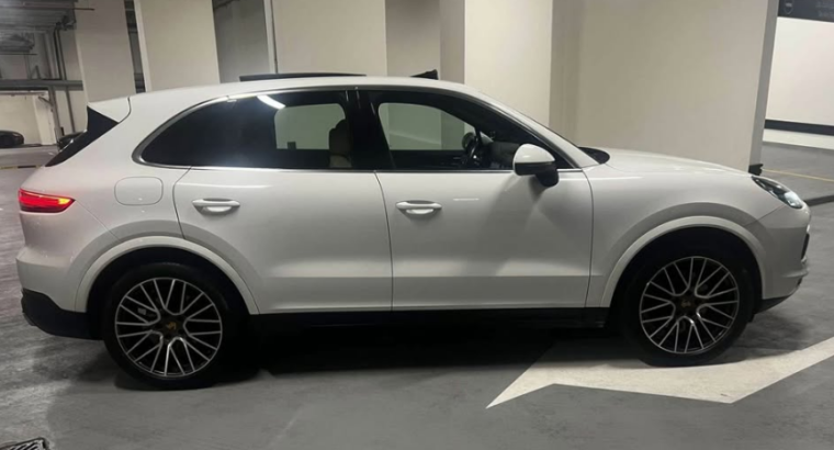 Porsche cayenne 2018 GCC in good conditions for s