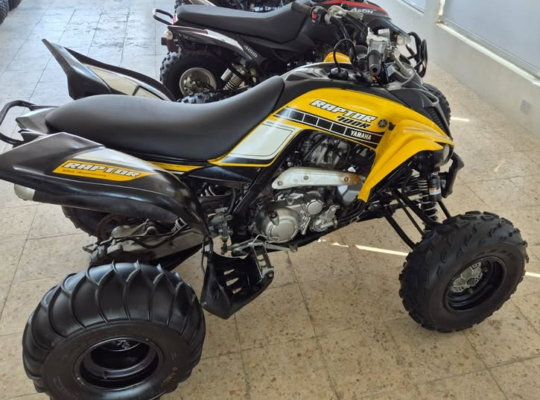 Yamaha Raptor 700 2016 in perfect condition for sa