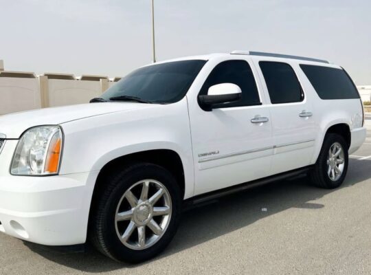 Gmc Youkon XL Denali 2011 Gcc for sale