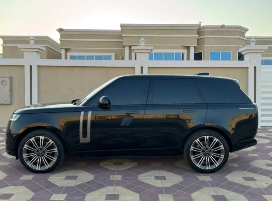 Range Rover vouge HSE 2023 Gcc for sale